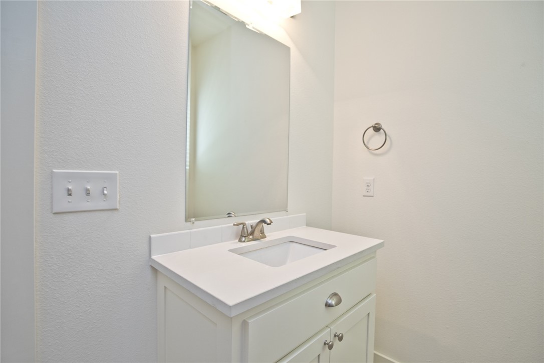 T J Hollands Sub Bentonville - Residential Lease