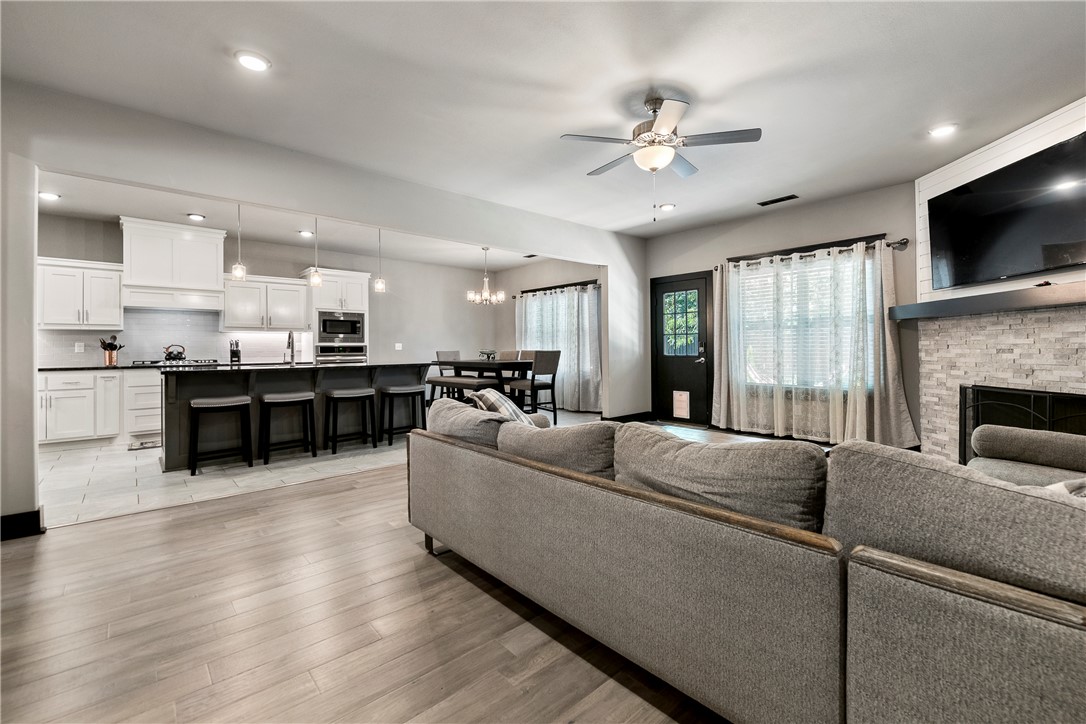 Willowbrook Farms Sub Ph Ii Bentonville - Residential