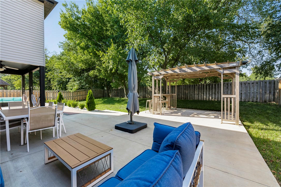 Willowbrook Farms Sub Ph Ii Bentonville - Residential