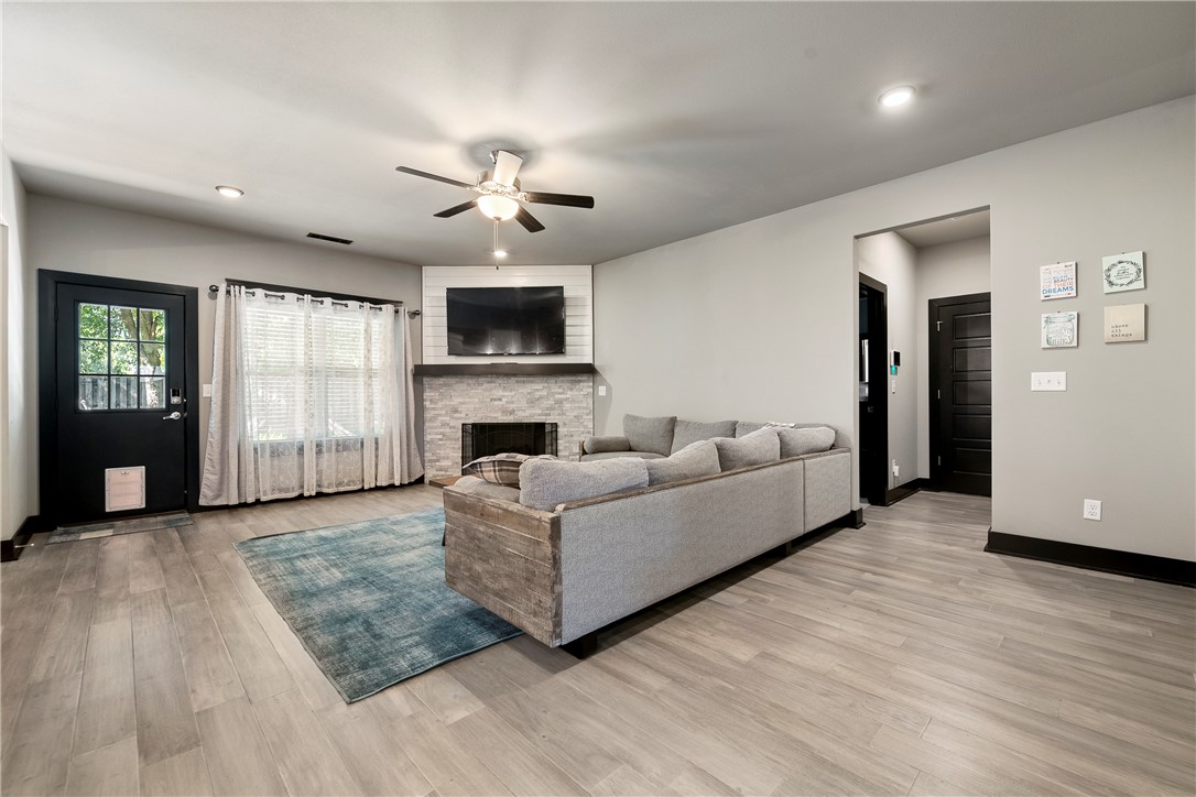 Willowbrook Farms Sub Ph Ii Bentonville - Residential