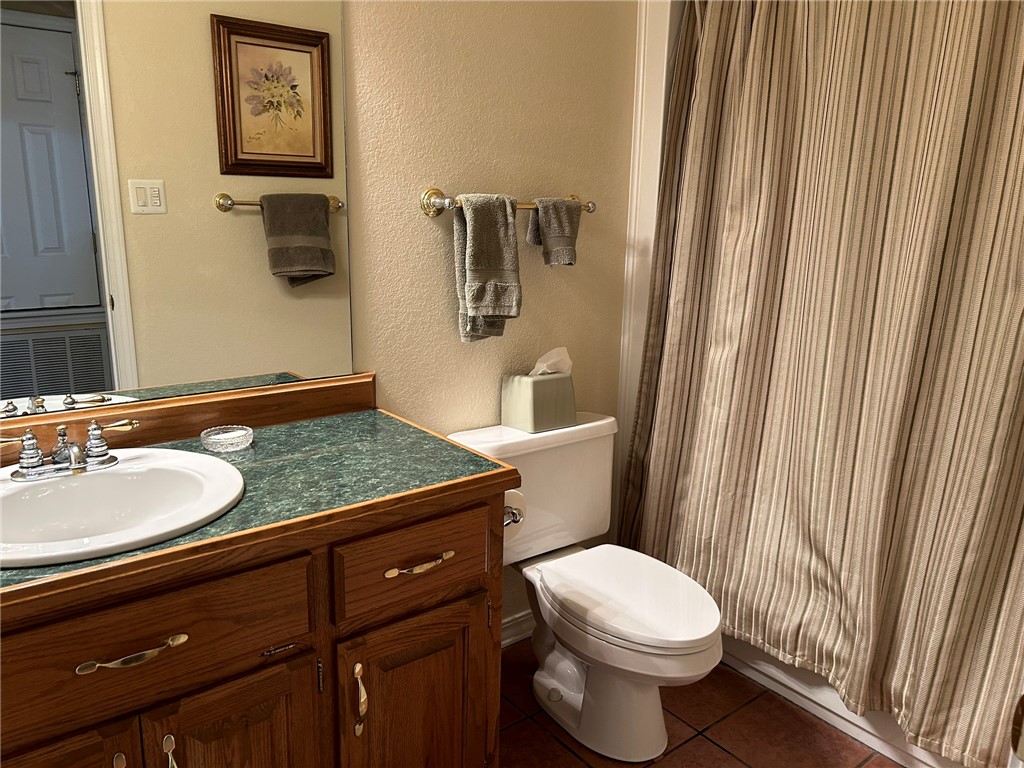 COVE LANDING PHASE I - Residential