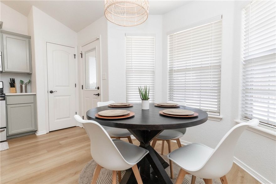 Fully furnished short term rental. 7 night minimum stay. Agent Owned