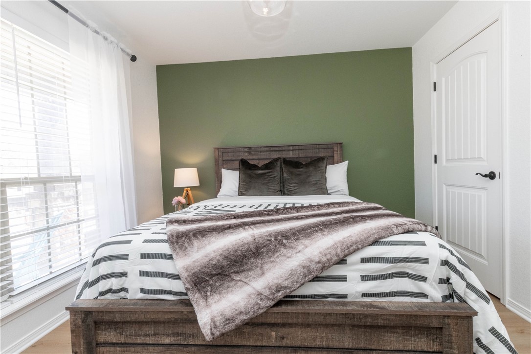 Sand Spgs Sub Ph I Cave Spgs - Residential Lease