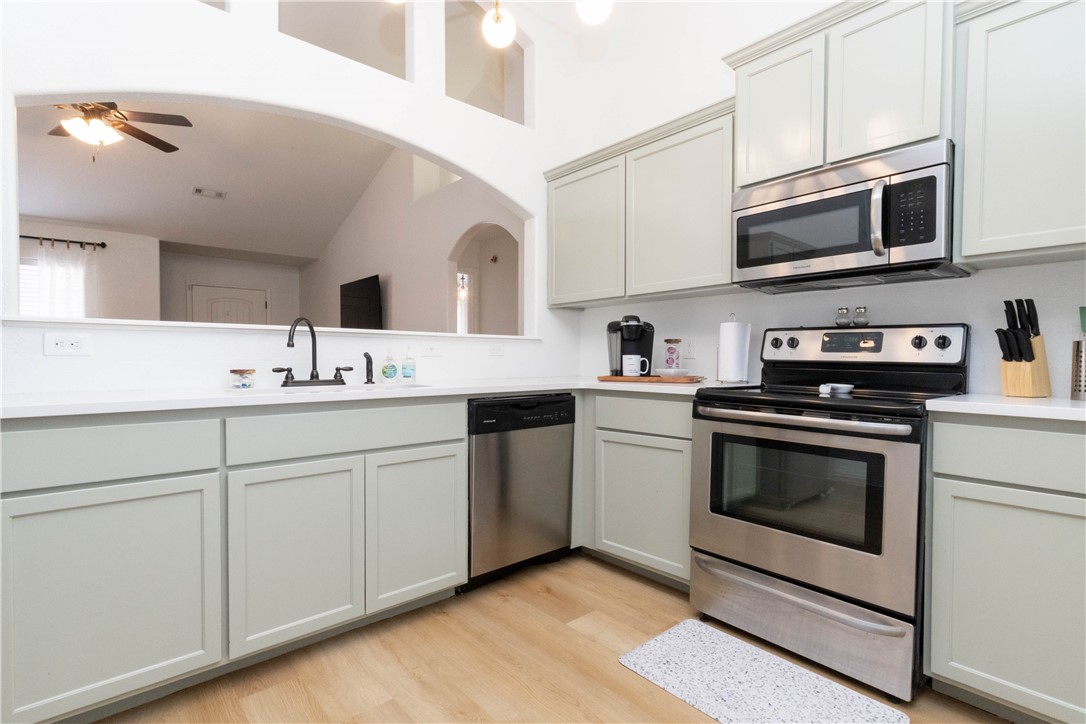 Sand Spgs Sub Ph I Cave Spgs - Residential Lease