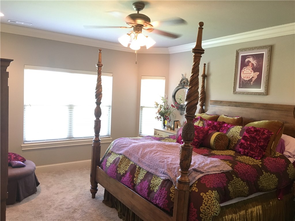 The Hamptons - Residential Lease