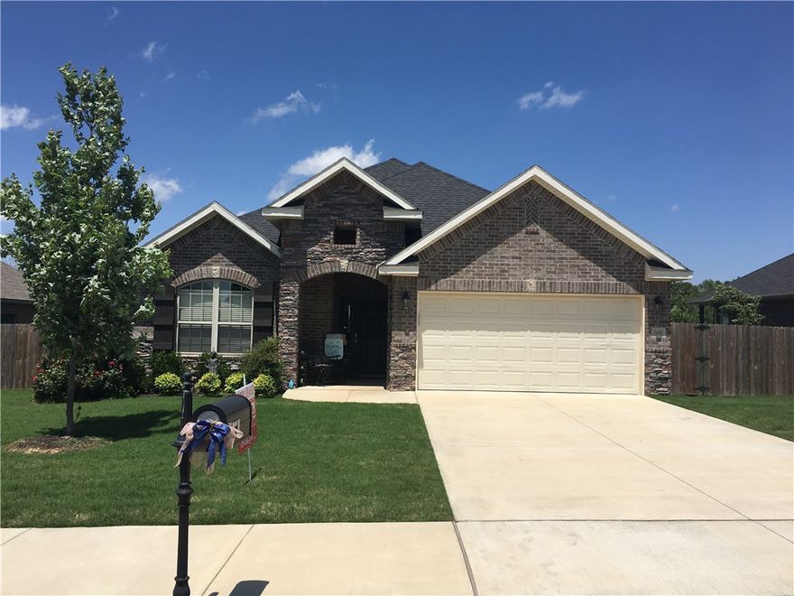 Discover the 3 Bedroom Diamond in Cave Springs: a well-maintained 3-bedroom, 2-bath home in a desirable Cave Springs location. The open layout features LVP wood floors, a gas log fireplace, and an eat-in kitchen with a breakfast bar and all appliances included. The large master suite provides private comfort, while a spacious fenced backyard offers outdoor living and a 2-car garage adds convenient parking and storage. Ideally situated for access to what NWA has to offer, this property combines practical features and a comfortable floor plan.