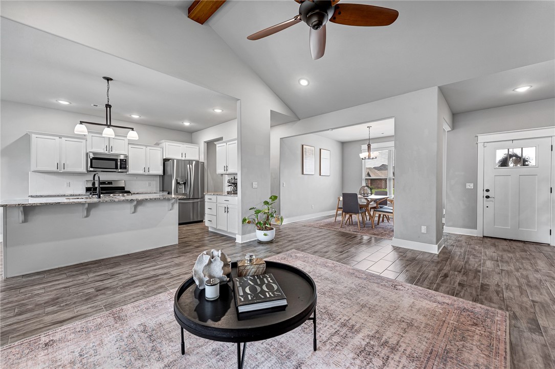 South Pointe Sub Ph I - Residential