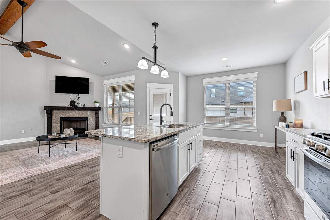 South Pointe Sub Ph I - Residential