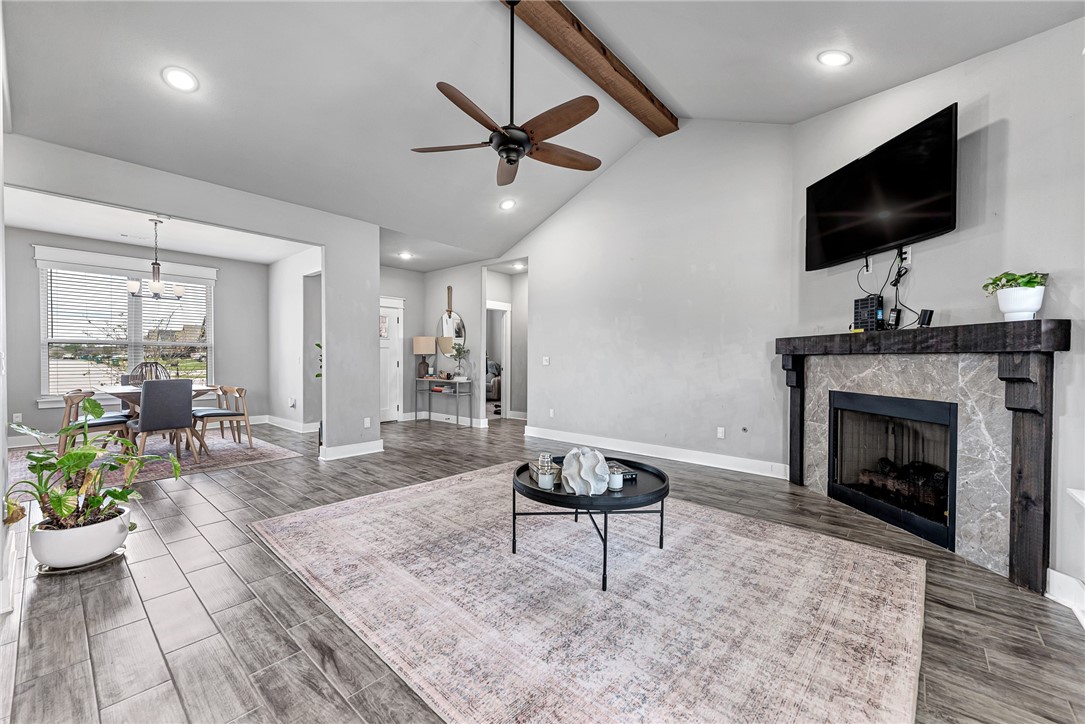 South Pointe Sub Ph I - Residential