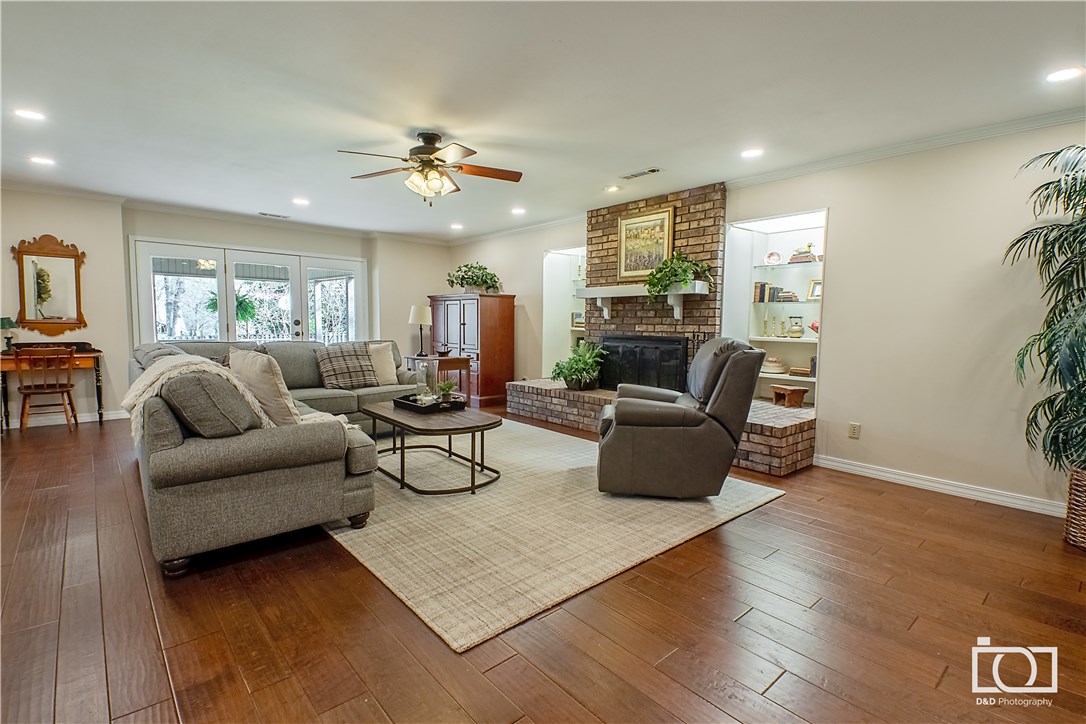 East Oaks Ph II - Residential