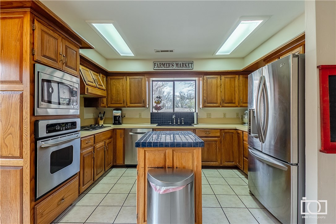 East Oaks Ph II - Residential
