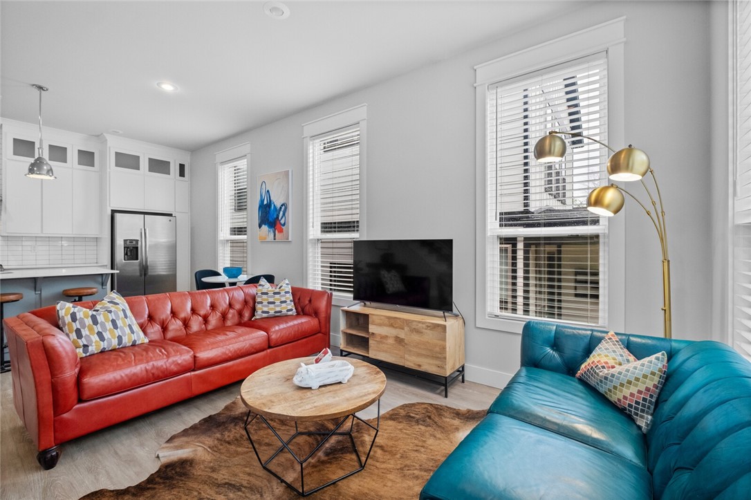 BOLES ADD - Residential