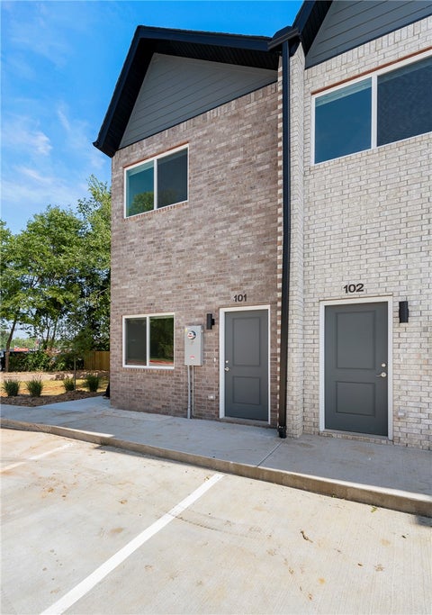 Photo of 1348 West Avenue 101 #101, Fayetteville, AR 72701 (MLS # 1359962)