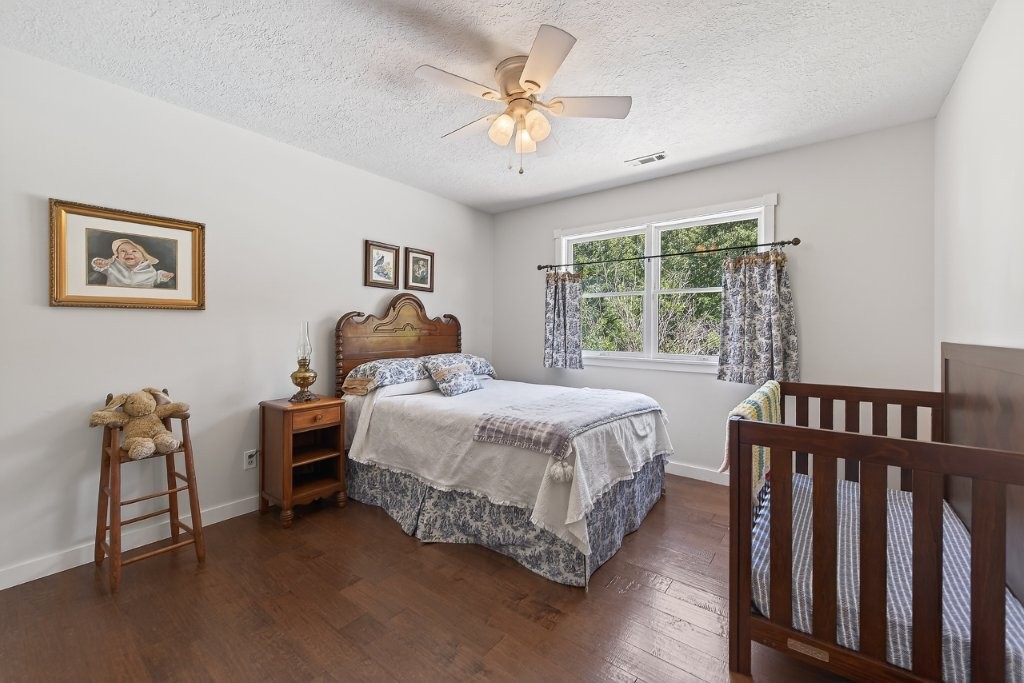 Hidden Spgs Ph I Bentonville - Residential