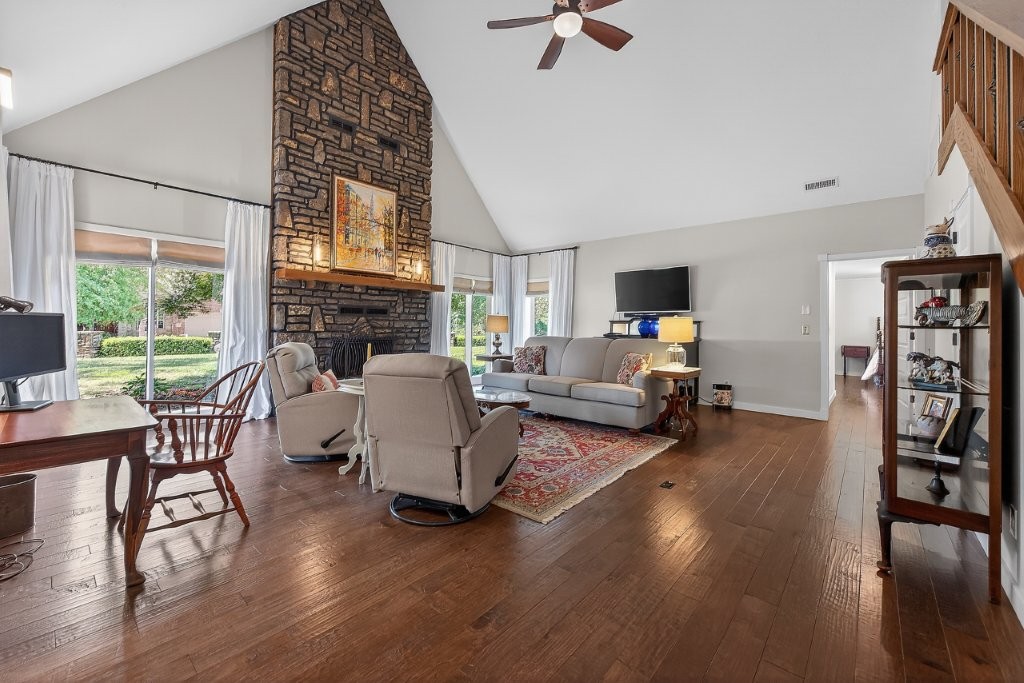 Hidden Spgs Ph I Bentonville - Residential