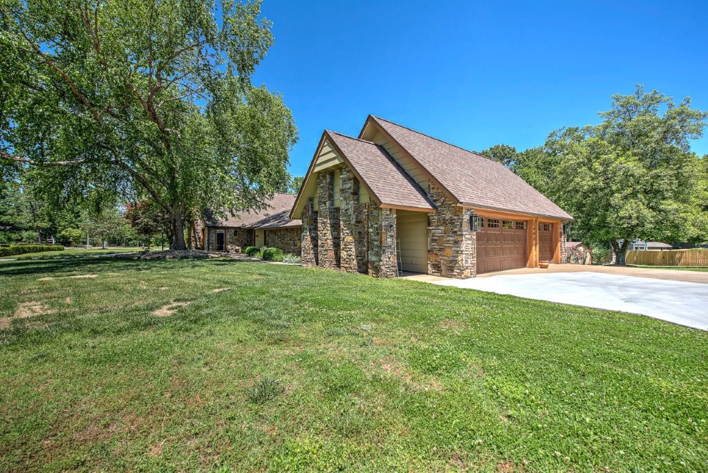 Hidden Spgs Ph I Bentonville - Residential