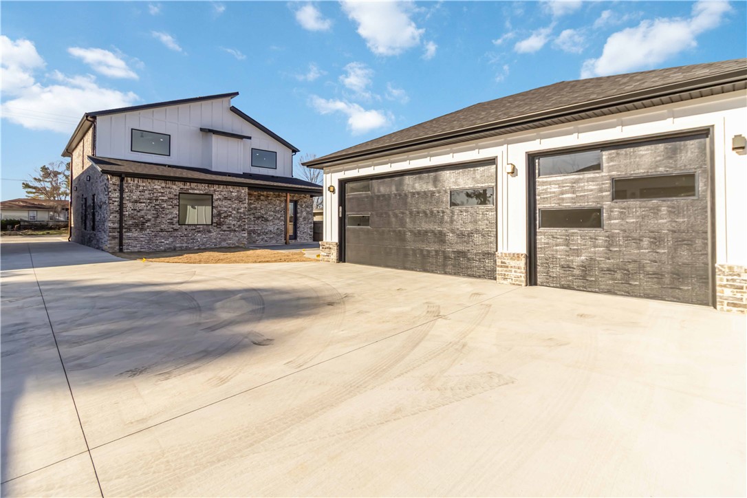 HAPPY HOME SUB-BENTONVILLE - Residential