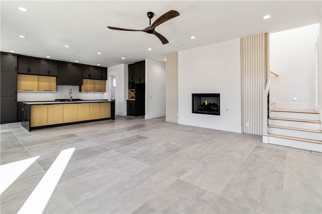 HAPPY HOME SUB-BENTONVILLE - Residential