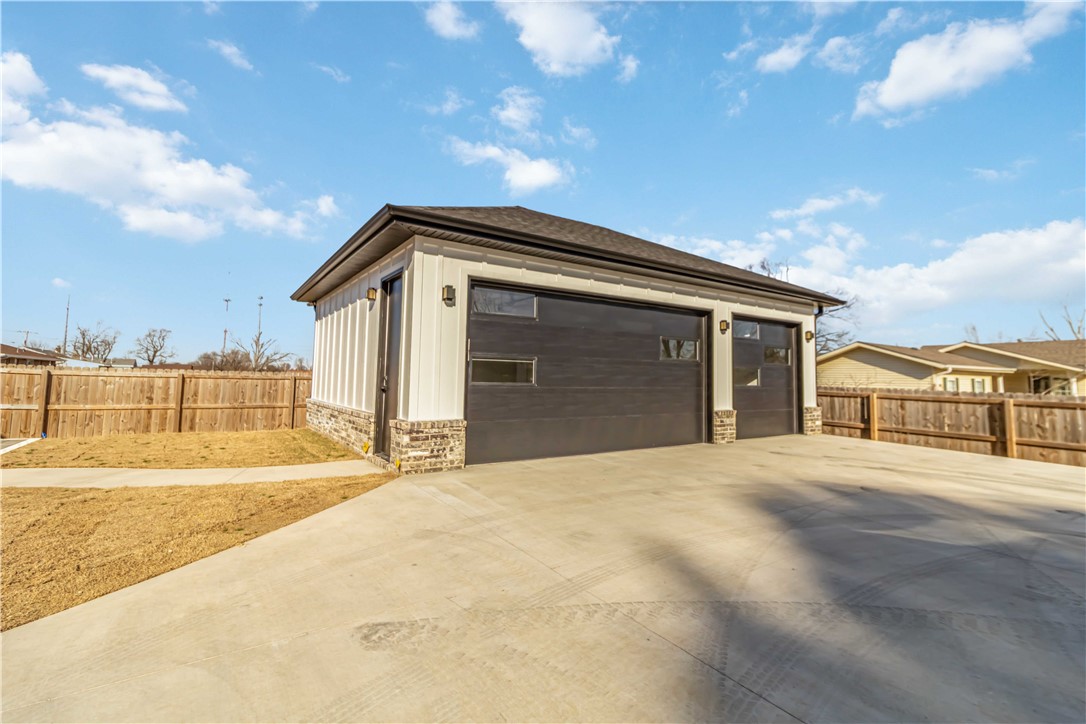 HAPPY HOME SUB-BENTONVILLE - Residential