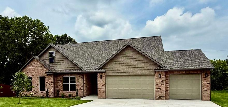 NEW TOP QUALITY BELLA VISTA HOME FROM EXCEPTIONAL BUILDER! This thoughtfully designed 3-bedroom, 3-bath residence showcases a light and spacious kitchen with quartz countertops, custom built cabinets and a large walk-in pantry. 

Enjoy a great room with 11’ ceiling and a unique stone fireplace - perfect for cozy evenings and entertaining. By day, oversized, energy-saving windows illuminate the home with natural light. The main bedroom suite includes a walk-in closet and a bath with double vanity, custom tile shower and soaker tub. Also on the first floor are two other bedrooms and a full guest bath with double vanity and shower/tub. The second floor offers a huge bonus room with lots of light and 3/4 bath with shower. The walk-in attic is floored and ready to use! 

Large, covered deck is ideal for gatherings with family and friends, and home has a three car garage.