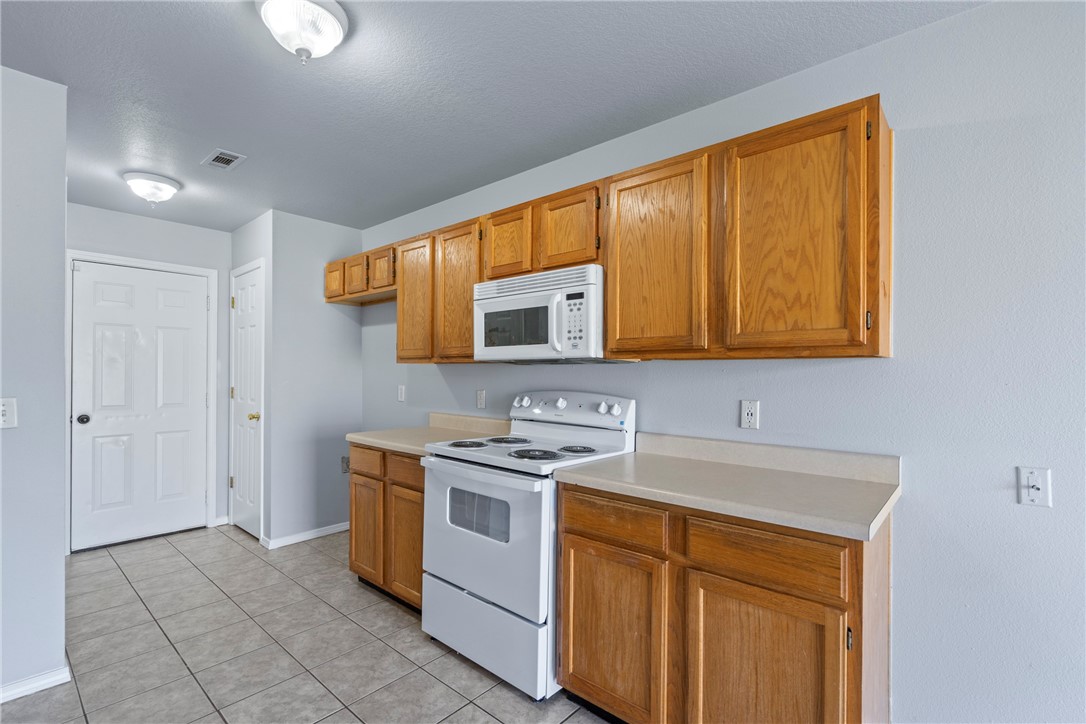 Walnut Woods #2 Ph1 - Residential Lease