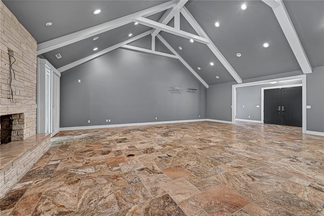 Pinnacle Sub Ph 4-Rogers - Residential