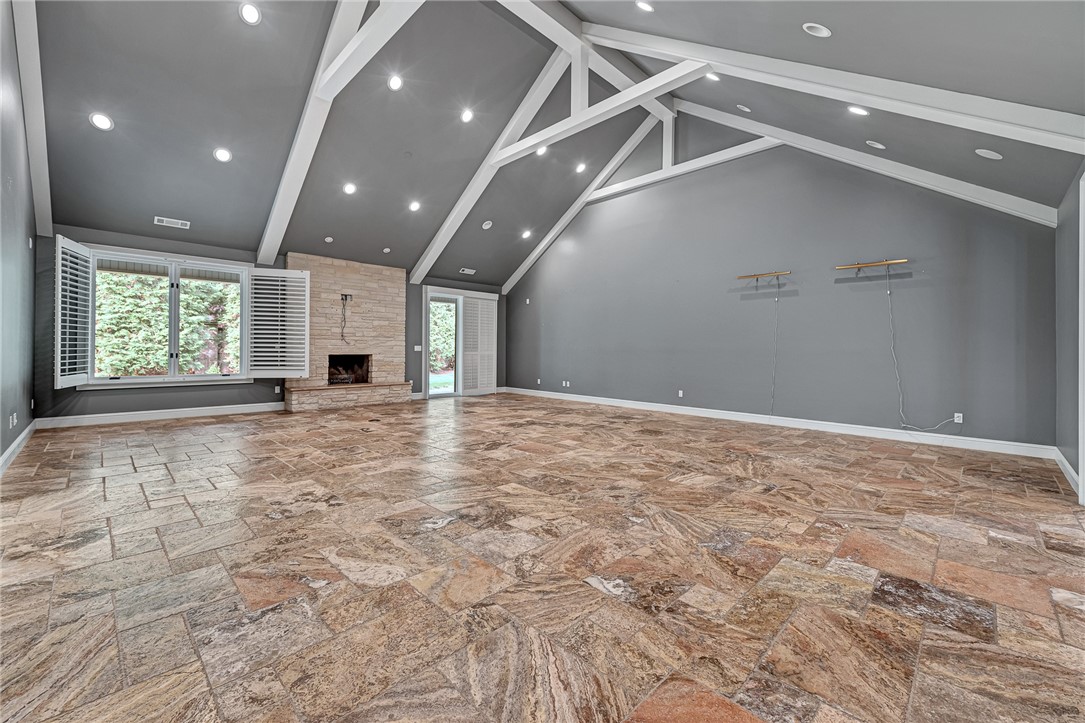 Pinnacle Sub Ph 4-Rogers - Residential