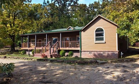 Photo of 2405 N Old Wire Road, Fayetteville, AR 72703 (MLS # 1327473)