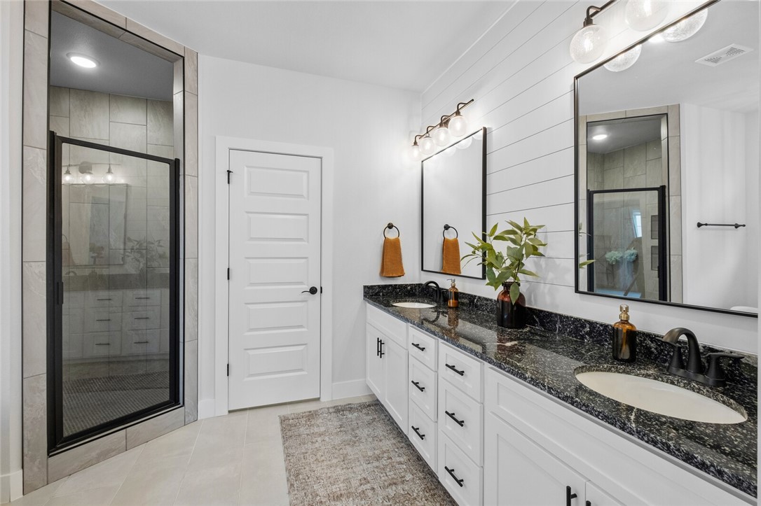 Maple Estates Ph Ii Centerton - Residential