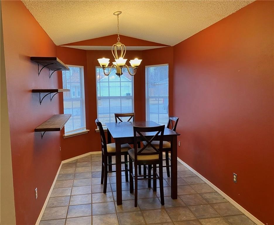 Pinecrest Add Ph I - Residential Lease