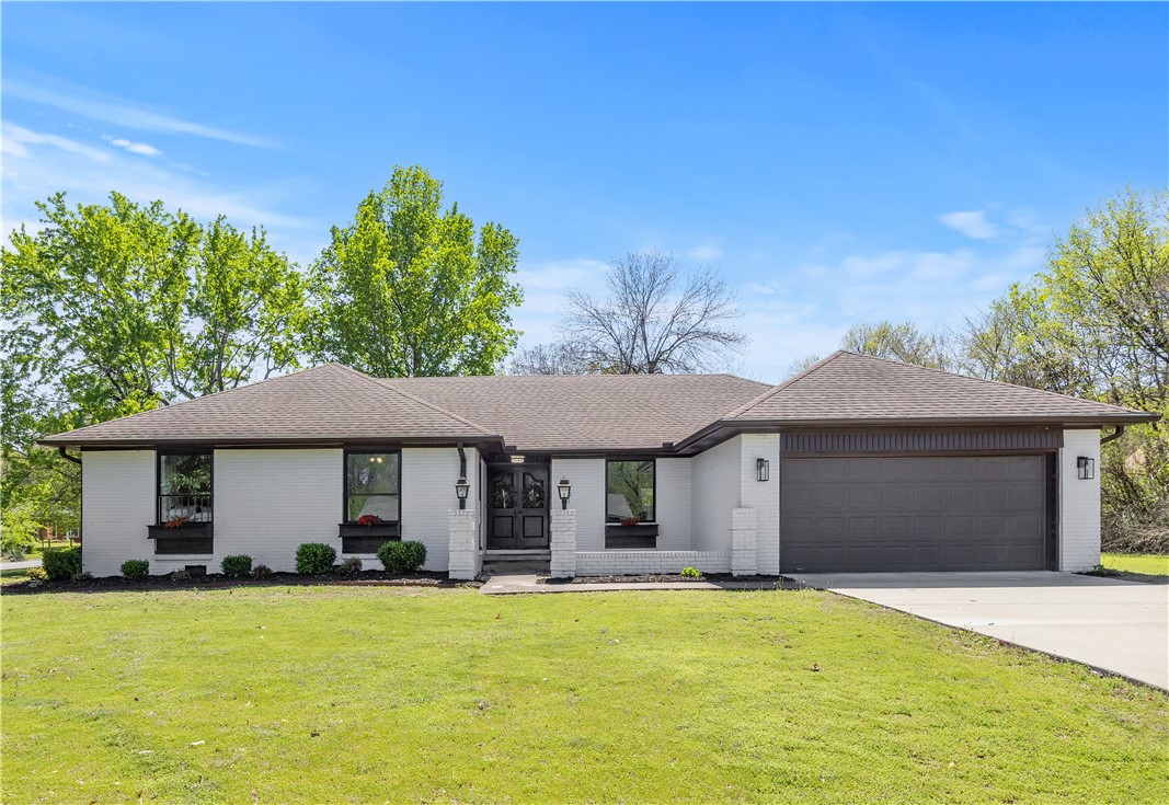 Welcome to this beautifully updated 4-bedroom, 2.5-bathroom home, ideally located on a spacious corner lot just minutes from Gulley Park and the Razorback Greenway. With 2,030 square feet of thoughtfully designed living space, this charming residence blends modern updates with timeless appeal.
Inside, you'll find a bright and open layout, complete with a versatile bonus roomāperfect for a home office, playroom, or library. Every inch of the home has been refreshed, offering move-in ready convenience and stylish finishes throughout. New windows throughout the home make the space quiet and serene.
Step outside and enjoy the perks of a prime location close to local shops, dining, and some of the best outdoor amenities the area has to offer. Whether you're entertaining guests or enjoying a quiet evening at home, this property delivers the perfect combination of comfort, function, and lifestyle. Donāt miss your chance to own this gem in a truly desirable area!