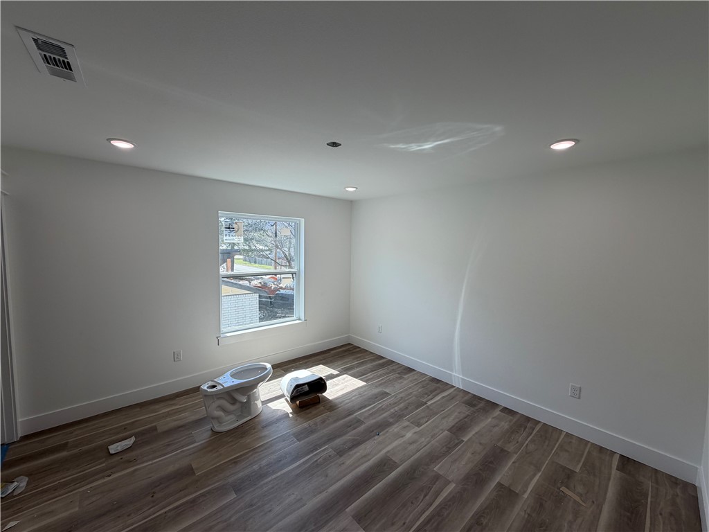 Ora & Sang - Residential Lease