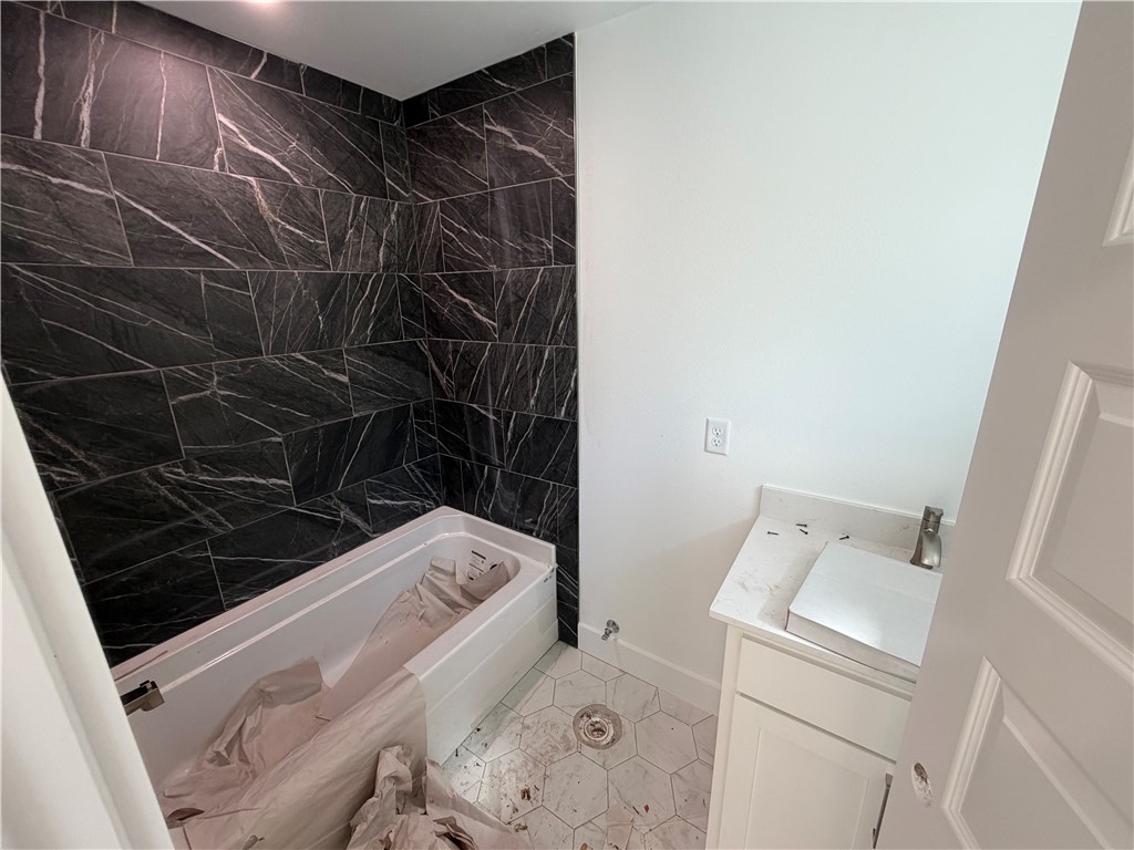 Ora & Sang - Residential Lease