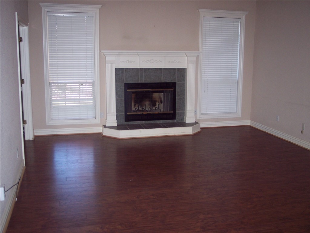 Champions Estates Rogers - Residential