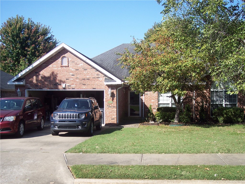 Champions Estates Rogers - Residential