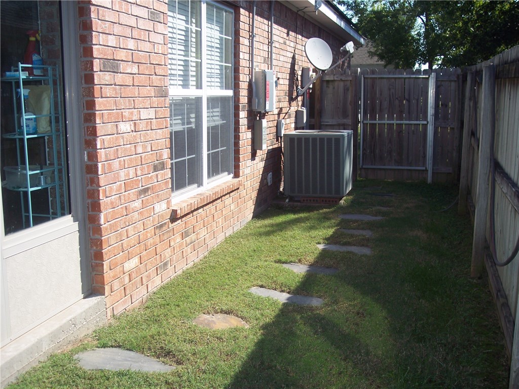Champions Estates Rogers - Residential