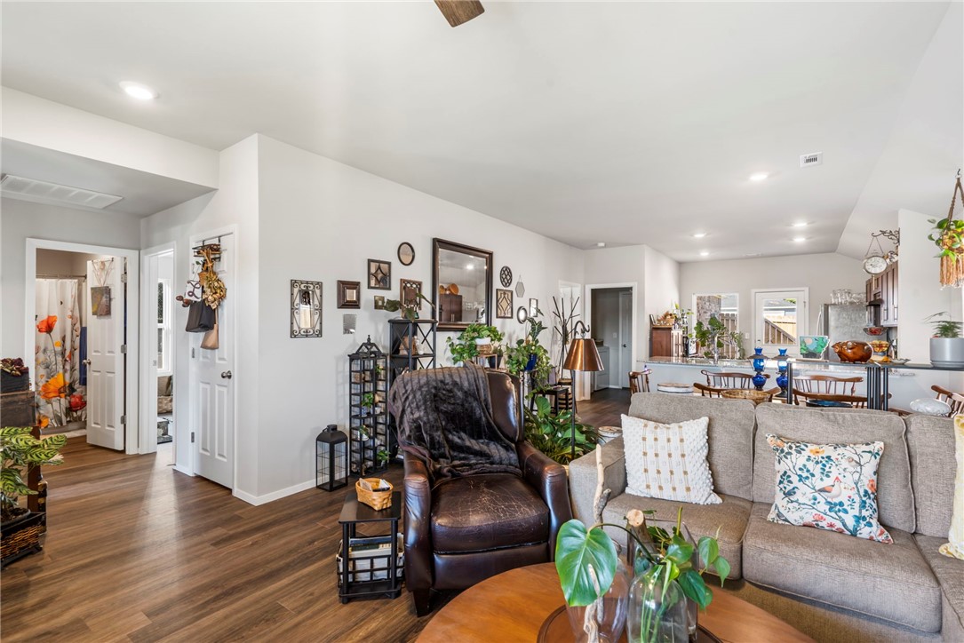 Riverside Village Sub Ph 11 - Residential