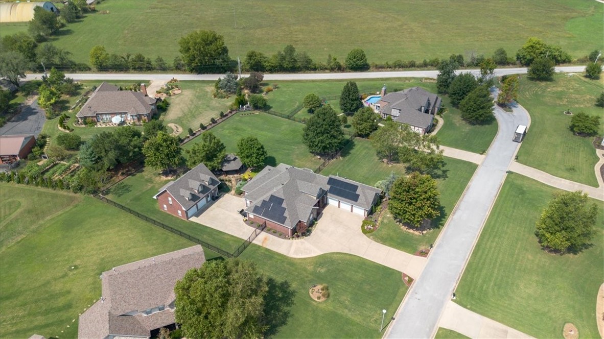 Summerbrook Place - Residential