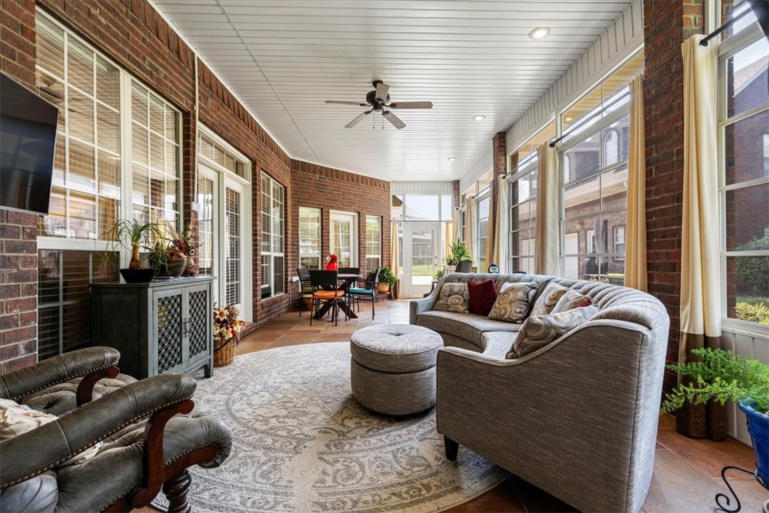 Summerbrook Place - Residential