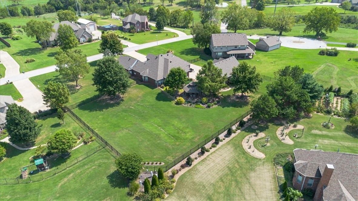 Summerbrook Place - Residential