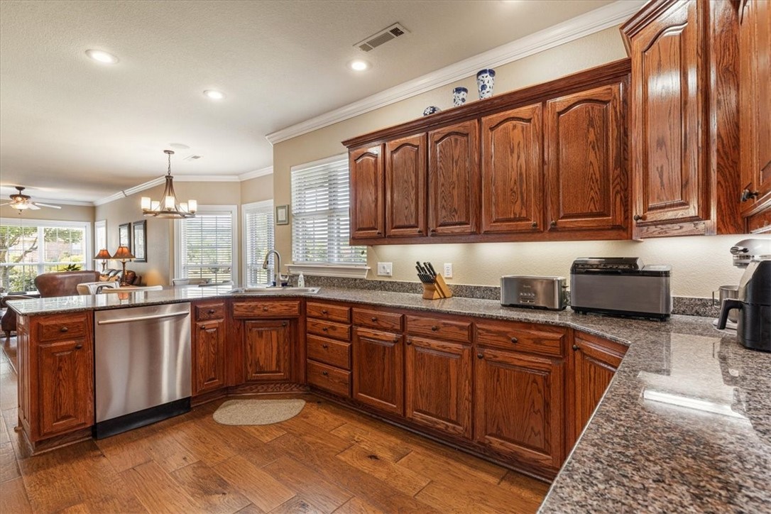 Summerbrook Place - Residential