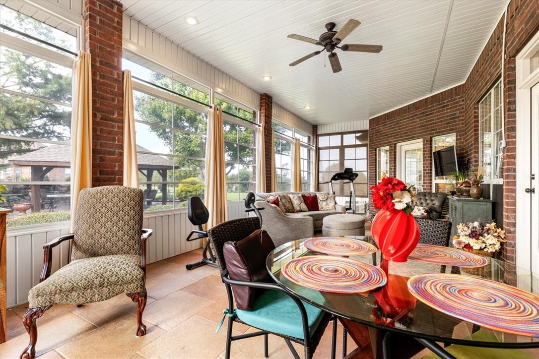 Summerbrook Place - Residential