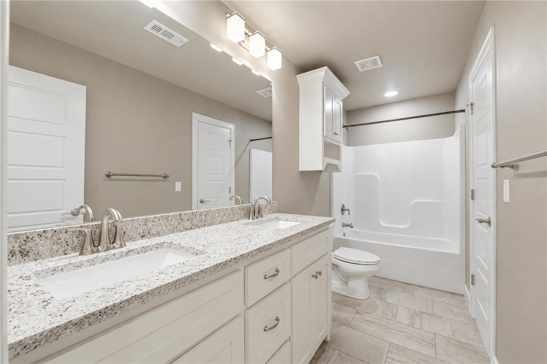 Rolling Acres Ph Ii Sub Bentonville - Residential