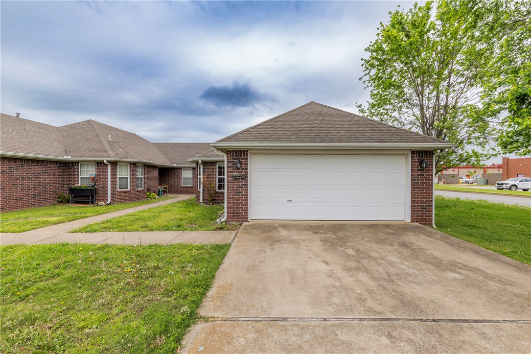 Ravenwood - Residential Lease