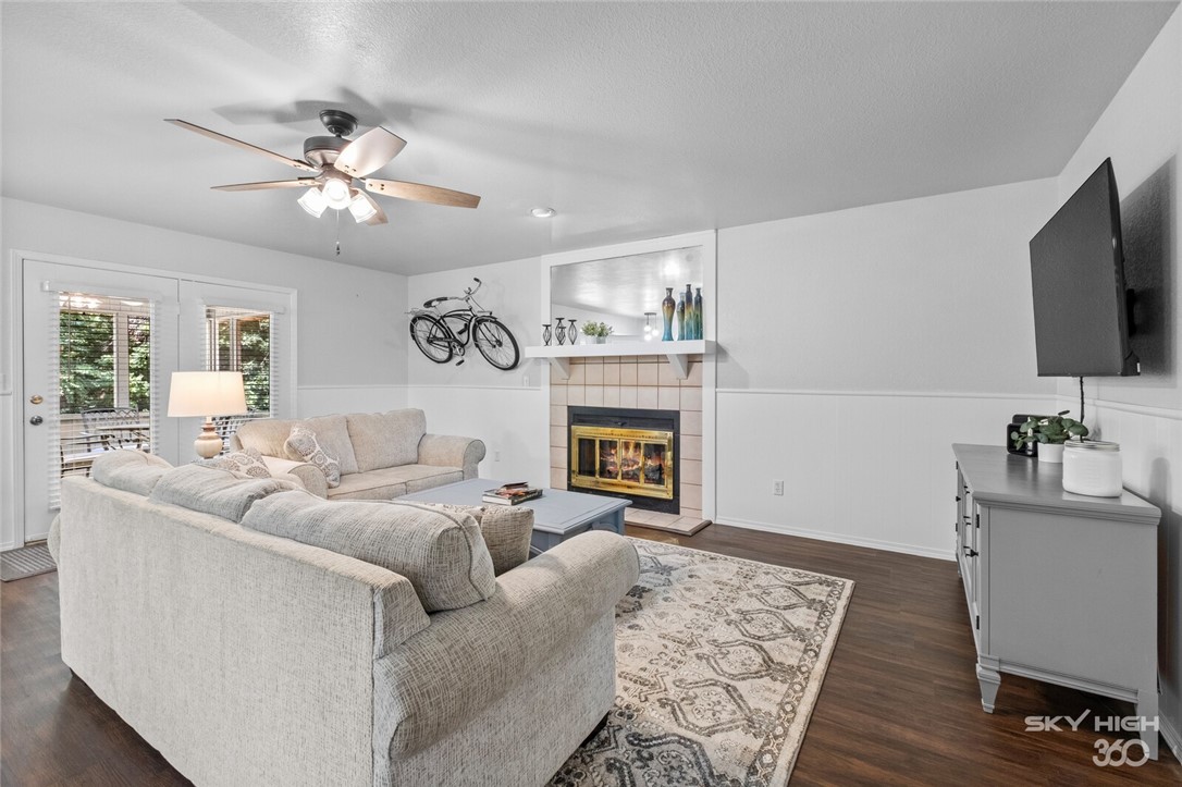 Wight Sub Bvv - Residential Lease