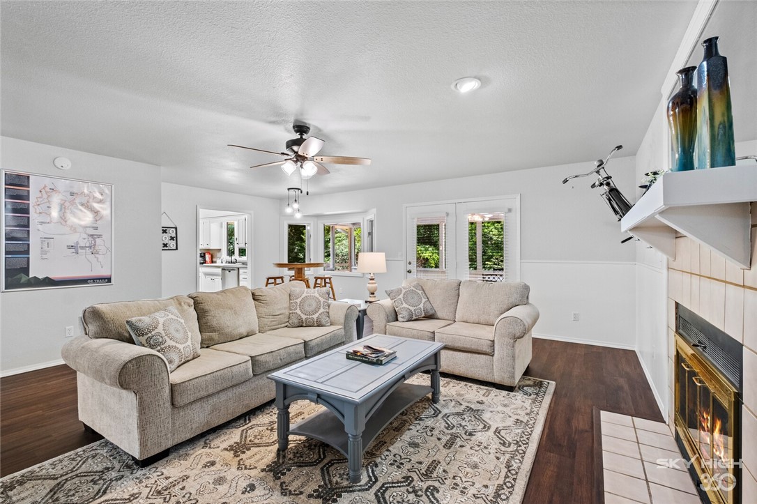 Wight Sub Bvv - Residential Lease