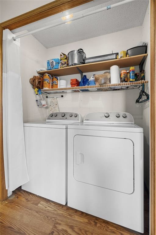 Voiss Park Estates Rogers - Residential