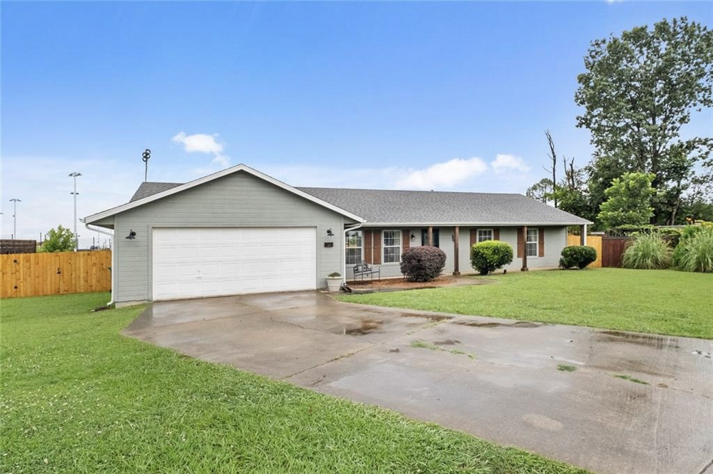 Voiss Park Estates Rogers - Residential