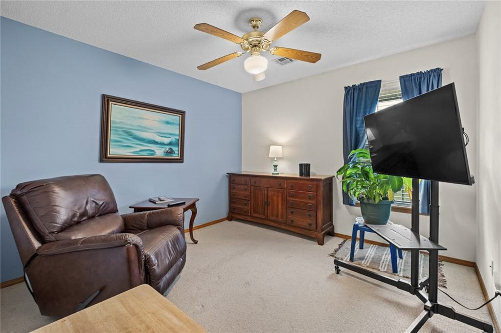 Voiss Park Estates Rogers - Residential