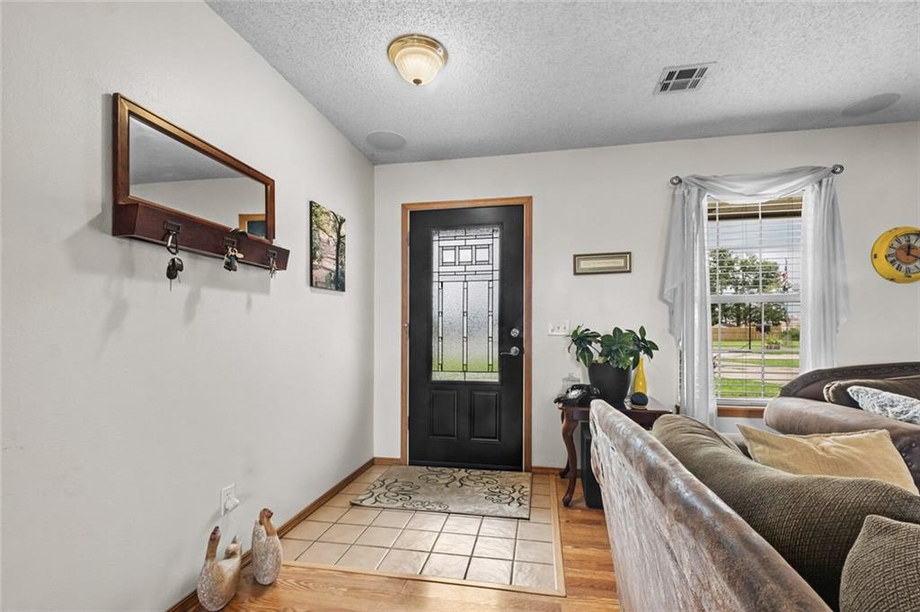 Voiss Park Estates Rogers - Residential